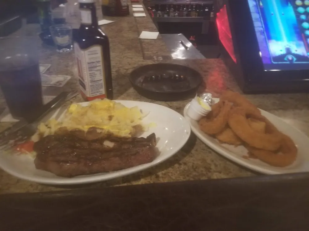 Mac and Cheese with Stewed Tomatoes